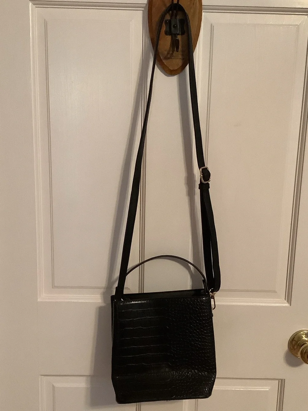 Black Vegan Leather Croc-Embossed Crossbody Bag